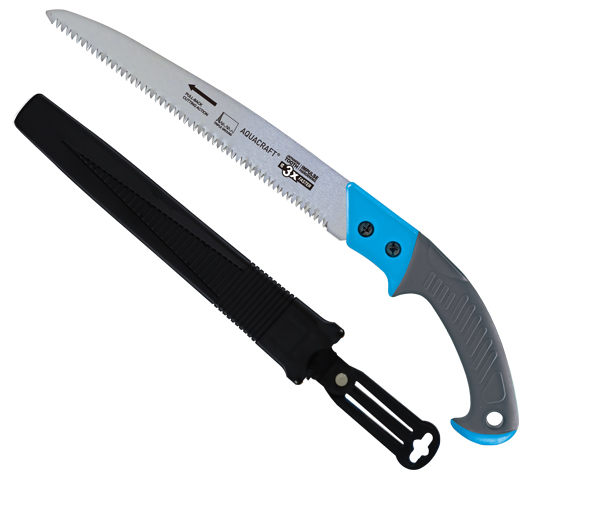 Pruning saw with Japanese blade and protective sheath